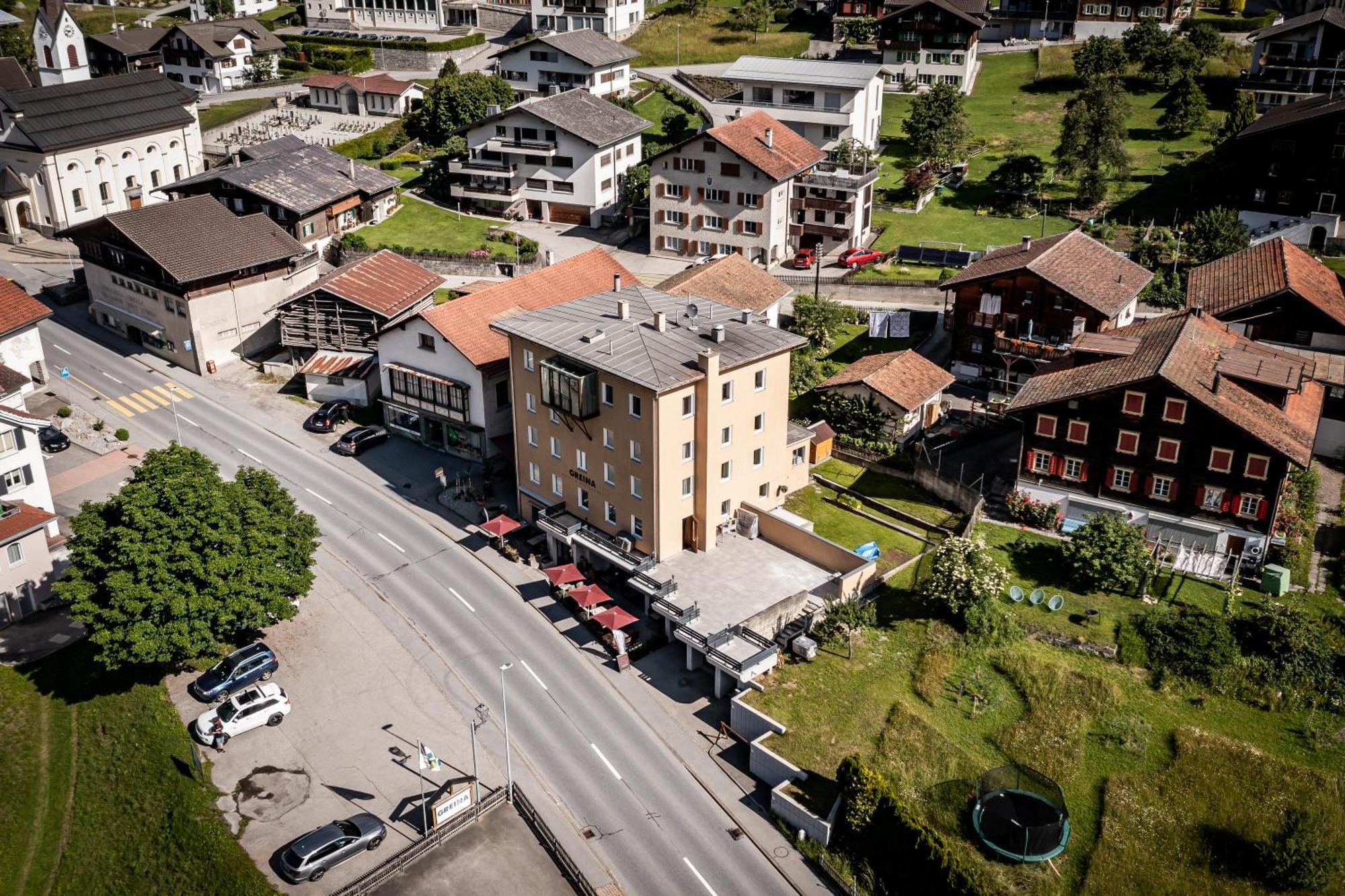 Hotel Greina Rabius Exteriör bild